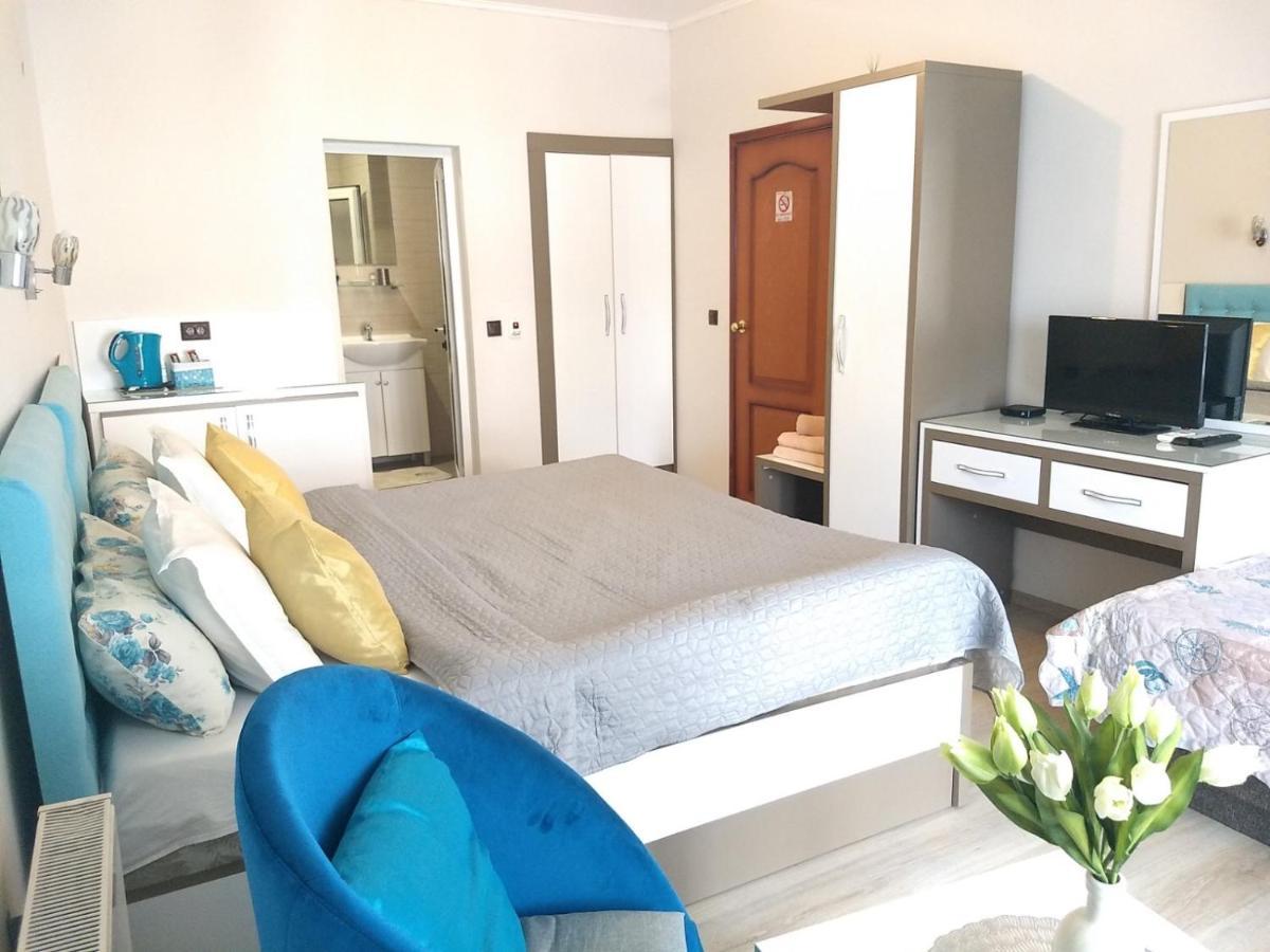 White Rose Guest Rooms Burgas Ngoại thất bức ảnh